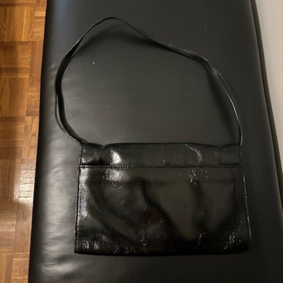 Michael Kors black Patent Leather Beverly Clutch Bag - Picture 6 of 7